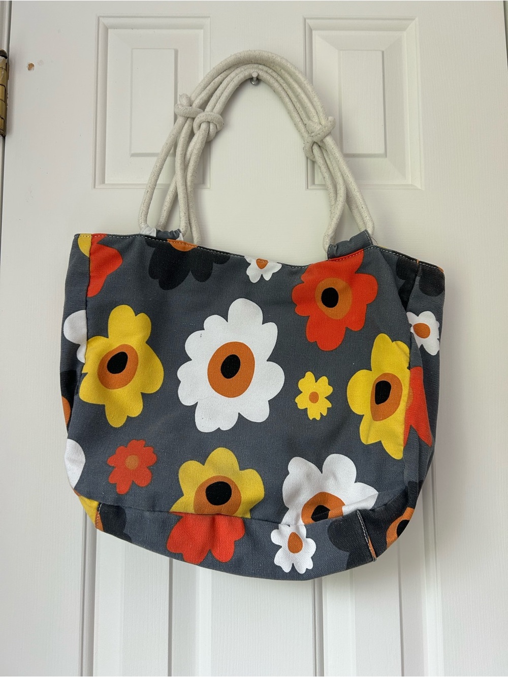 Farmhouse is my Style Canvas Shoulder Tote Bag - Summer Blooms